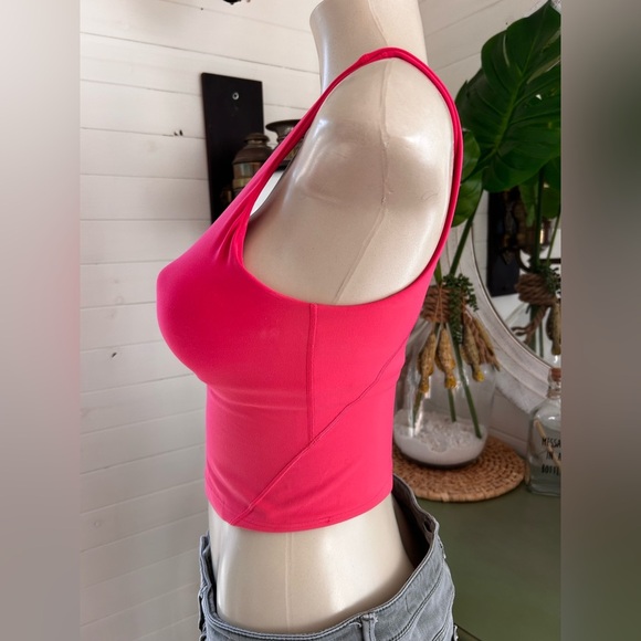 lululemon sonic pink align tank size XS preloved - Picture 2 of 5
